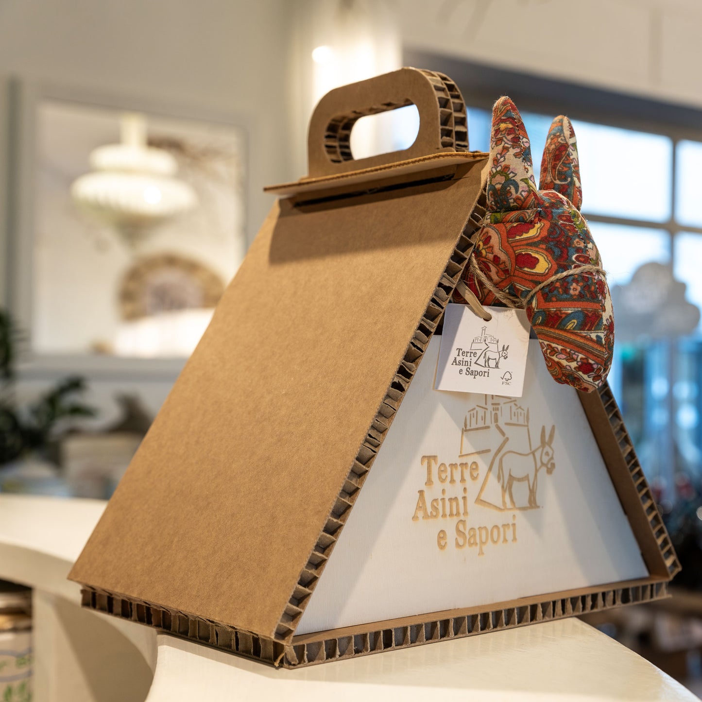 Asinello di Civita in stoffa con stalla Terre Asini e Sapori