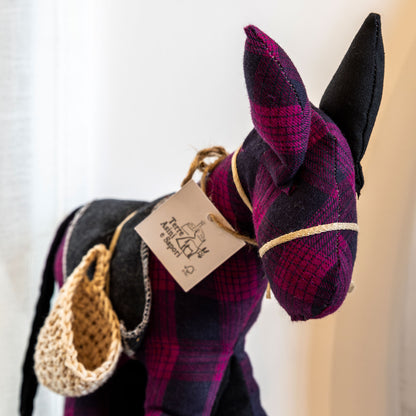 Asinelli di Civita in stoffa con sella