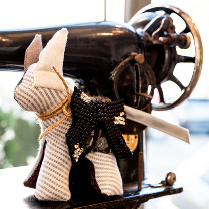 Asinello di Civita in stoffa piccolo con sella