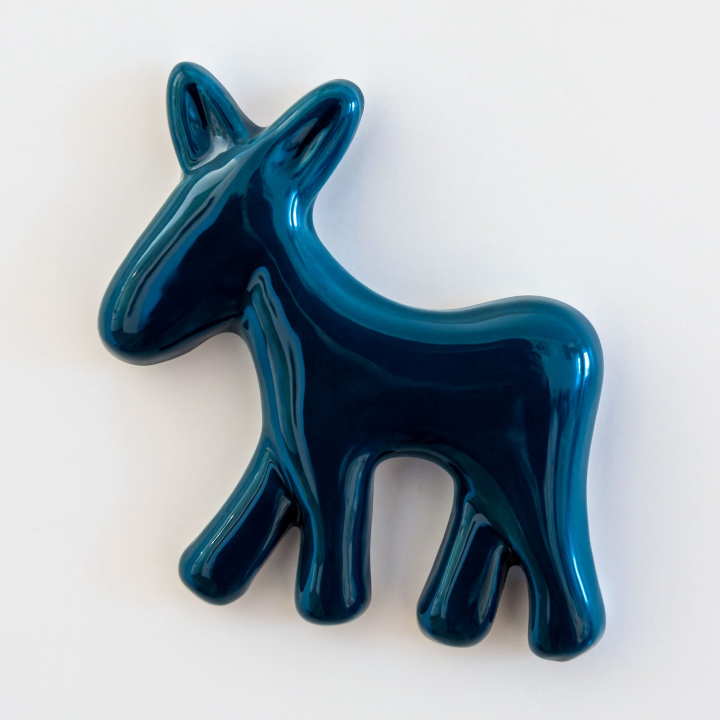 Calamita con asinello di Civita in ceramica