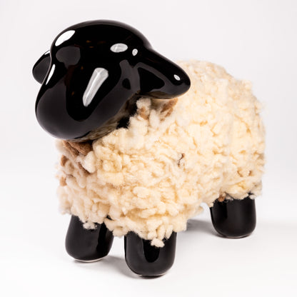 Civita sheep in ceramic and wool
